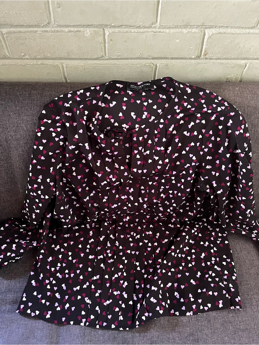 Jones New York Black Long-Sleeve Shirt with Pink & White Heart Print